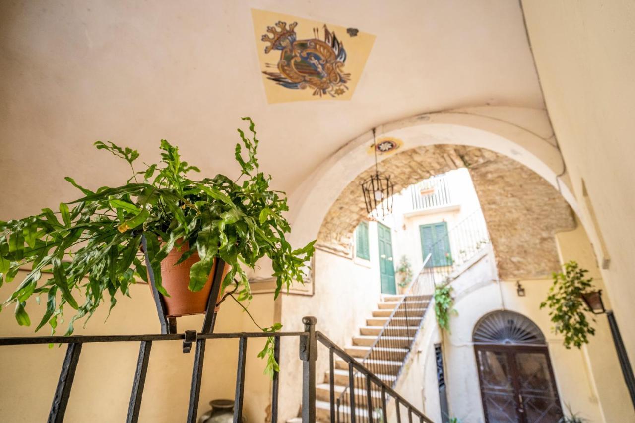La Casina Nel Centro Apartment Тропеа Екстериор снимка