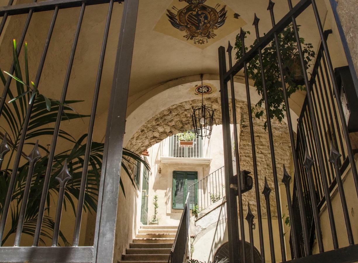 La Casina Nel Centro Apartment Тропеа Екстериор снимка